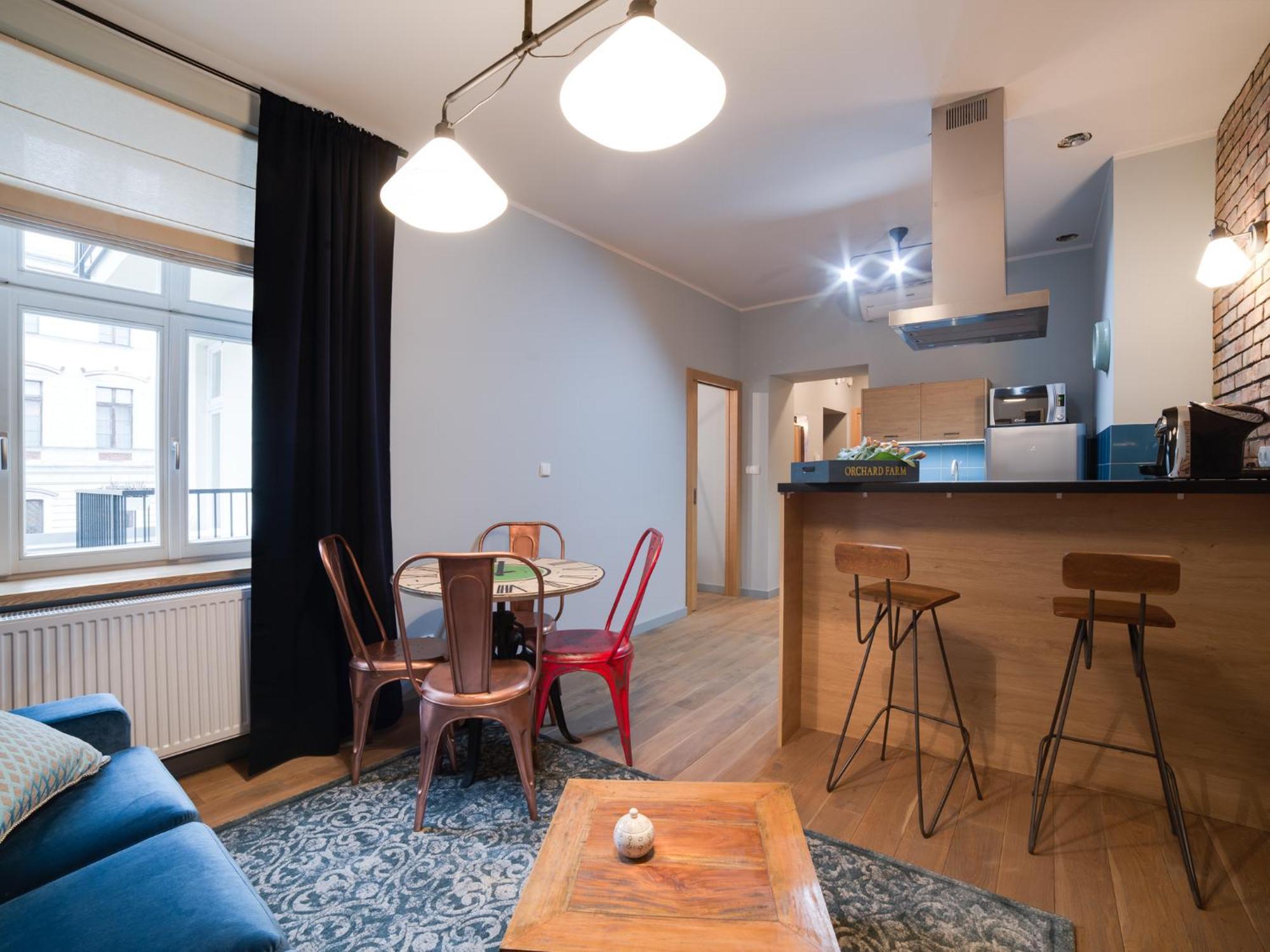 Deluxe Apartment